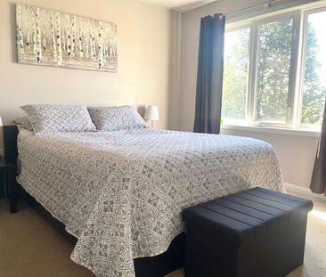For Lease - 44 Senior Crescent, Cambridge, Ontario - Photo 4