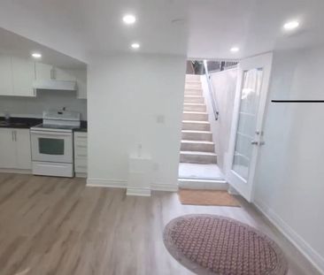 For Lease - 5174 Sundial Court Unit# Basement, Mississauga, Ontario - Photo 5