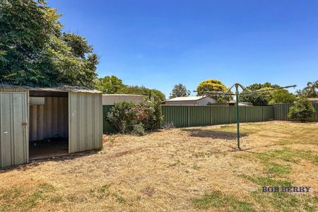 Renovated 4-Bedroom Home in East Dubbo - Close to Schools, Orana Mall & Dubbo Base Hospital - Photo 5