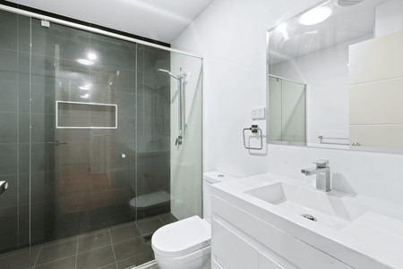 4 Bedroom Stunning Family Home - Photo 4