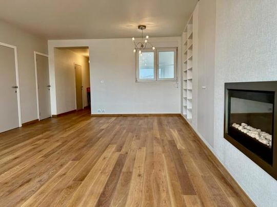 Appartement te huur - Photo 1