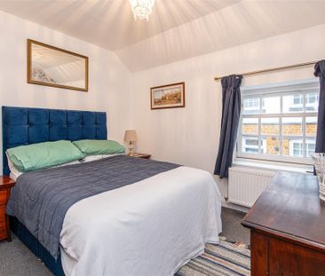 3 bed House To Let - Photo 5