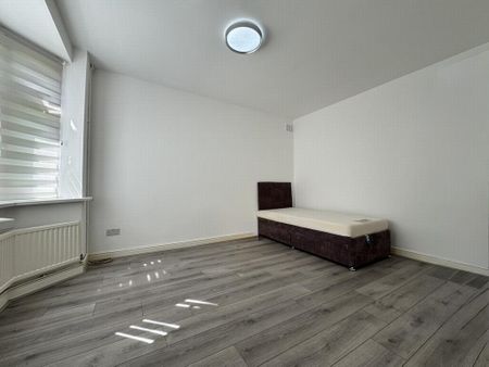 3 bedroom bungalow to rent - Photo 2