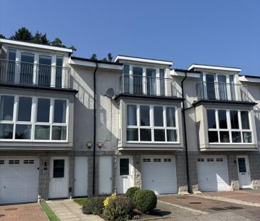 4 bedroom townhouse to rent - Photo 1