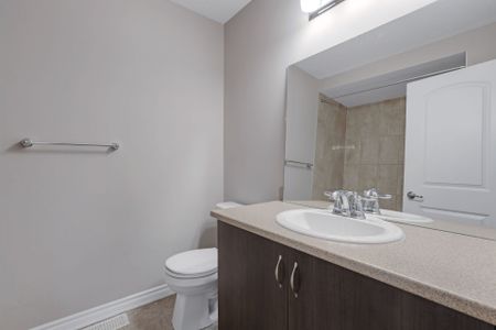 For Lease - 701 Mayfly Crescent, Barrhaven, Ontario - Photo 4