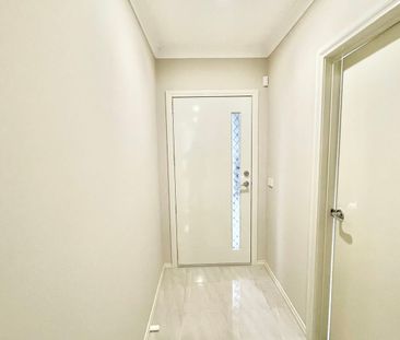 47 Twain Way, Fraser Rise, Vic 3336 - Photo 3