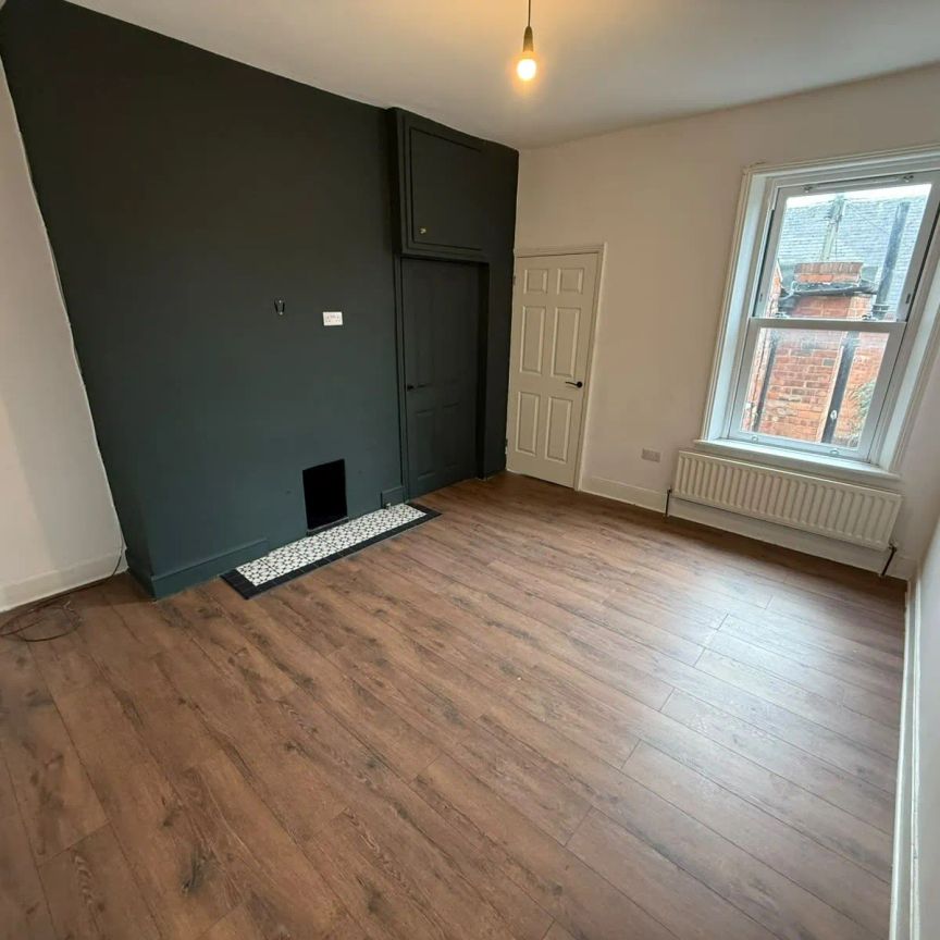 3 bed flat to rent in Claremont North Avenue, Gateshead - Photo 1