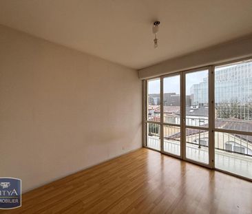 Location Appartement 2 pièces 50m² BORDEAUX 33000 - Photo 4