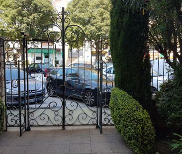 LE CANNET SQUARE CARNOT GRAND T1 A LOUER EN MEUBLE RESIDENCE - Photo 5