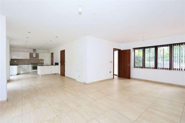 Orchard Drive, Horsell, Woking, Surrey, GU21 - Photo 1