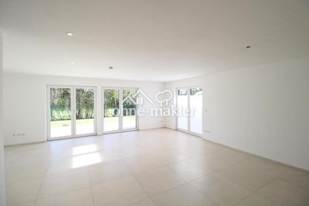 Hochwertige und neuwertige A+ Immobilie - Photo 2