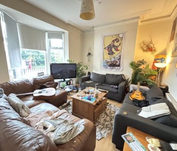 160 Burley Road, Leeds, LS4 2EU - Photo 2