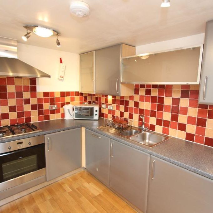 1 bedroom flat to rent - Photo 1