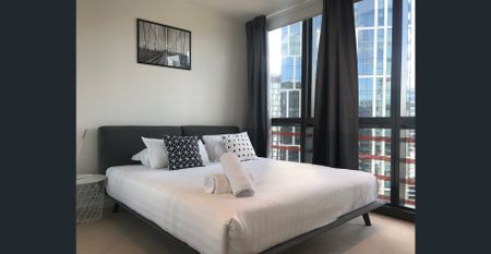 Free Zone 2 Bedrooms 1 Bath 1 Car Available Now (Fully furnished) - Photo 4