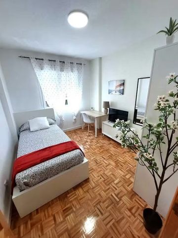 Calle Valdemorillo, Getafe, Community of Madrid 28901 - Photo 4