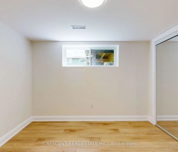 59 Elkwood Court #LOWER - Photo 3