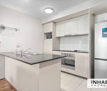 East Perth - Photo 6