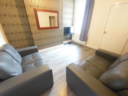 Adelaide Road, Kensington, Liverpool. - Photo 2