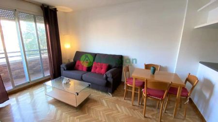Piso de alquiler en Calle Arcipreste de Hita, Zona Norte - Photo 2