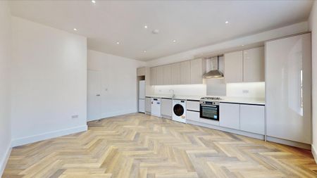 2 bedroom flat to rent - Photo 2