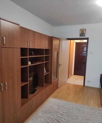 Aparatorii patriei etaj 1 turnu magurele - Photo 2