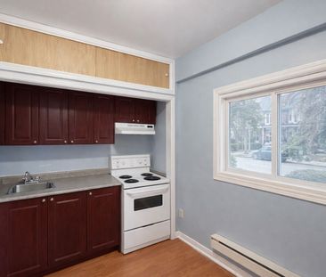 For Lease - 16 Strathmore Boulevard, Toronto, Ontario - Photo 2