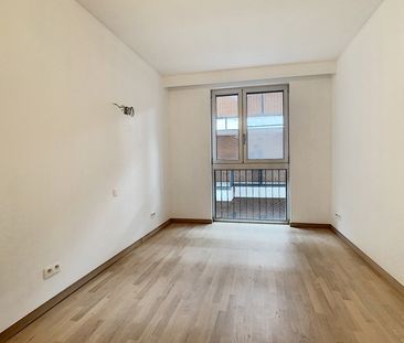 Nieuwbouwappartement met 2 slaapkamers op toplocatie! - Foto 1