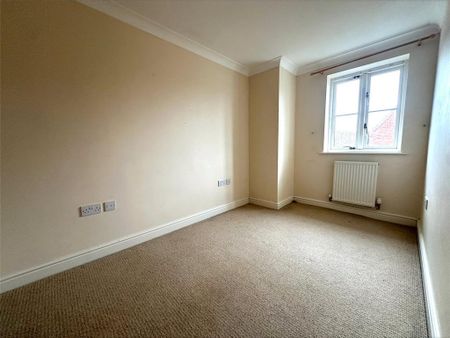 4 bedroom terraced house to rent - Photo 5