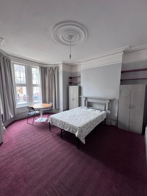 Room in a Shared House, Cranwich Road, N16 - Photo 1
