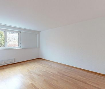 schöne 4.5-Zimmer-Wohnung in Schliern b. Köniz! - Foto 1