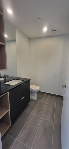 For Lease - 1 Fairview Rd East Road Unit# 1004, Mississauga, Ontario - Photo 5