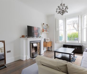 5 Bed Terraced House, Solent Road, NW6 - Photo 1