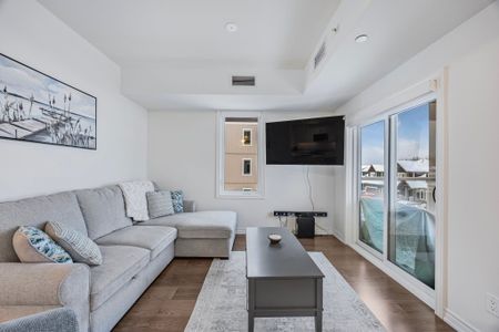 For Lease - 5 Spooner Crescent Unit# 210, Collingwood, Ontario - Photo 2