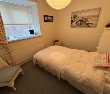 1 Sandringham Mews - Photo 5