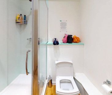Student Properties to Let - Photo 3