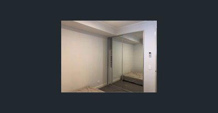 Don't miss out on this light and bright 1 Bedroom 1 Bathroom Apartment - Photo 2