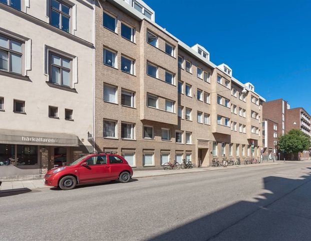 Maskrosvägen 8 - Foto 1