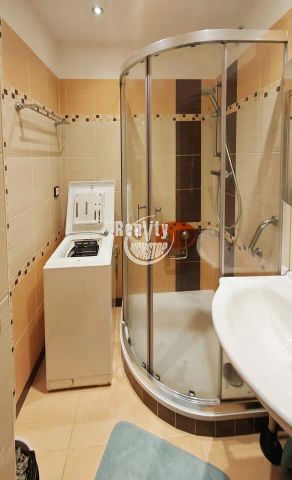 Exkluzivní pronájem velice pěkného bytu 2,5+1 v Jihlavě - Fotografie 4