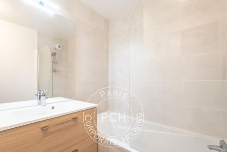 Rue Saint-Charles, - Photo 3