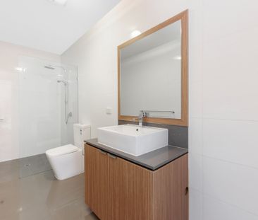 204/77-79 Poath Road, Murrumbeena - Photo 2
