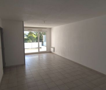 Location Appartement 3 pièces 62m² ISTRES 13800 - Photo 1