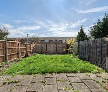 Glamis Close, Cheshunt, EN7 - Photo 1