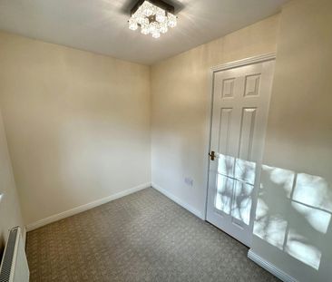 Detached house to rent on - Photo 5