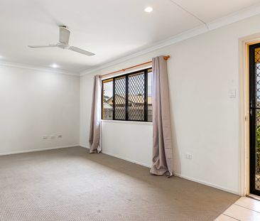 11 Saxby Crescent, Mount Louisa QLD 4814 - House For Rent | Domain - Photo 3