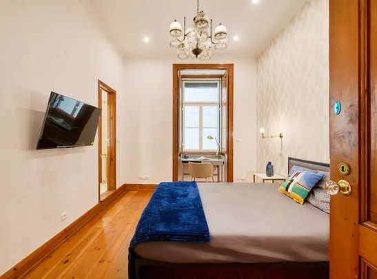 Avenida Duque dÁvila, Lisbon, Lisbon 1050-081 - Photo 1