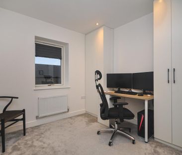 3 bedroom terraced house to rent - Photo 5