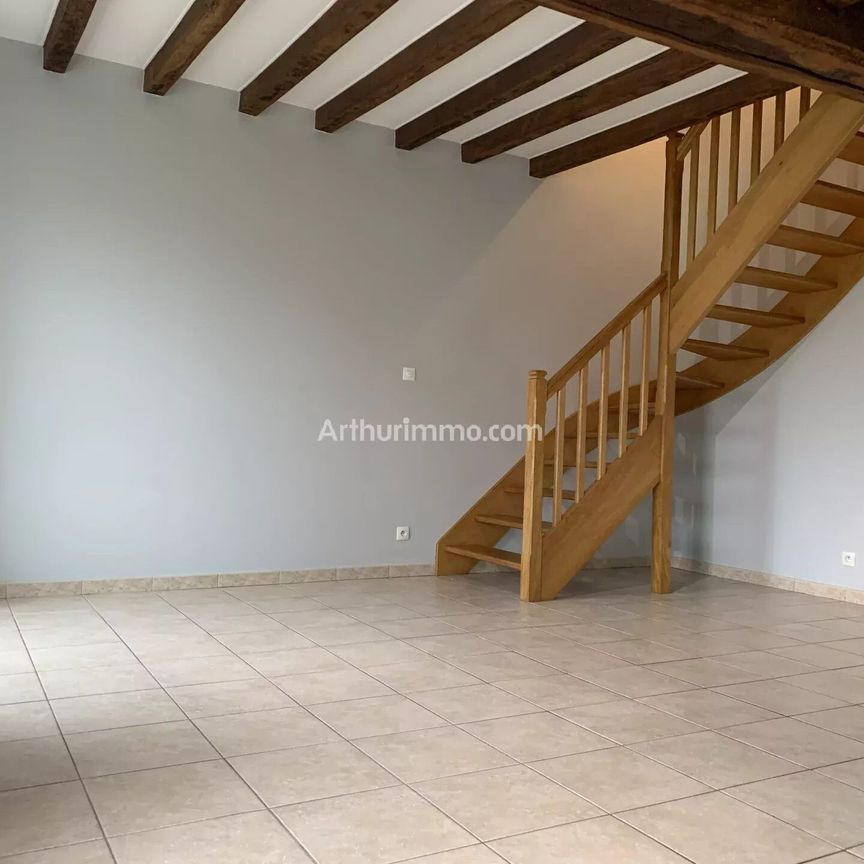 Location Maison 3 pièces 64 m2 à Nueil-les-Aubiers - Photo 1