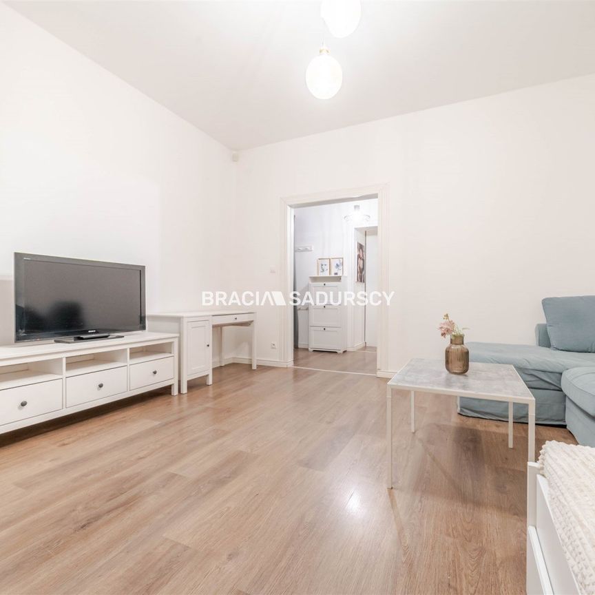 Wolne od już|os. Oficerskie|garderoba| - Photo 1