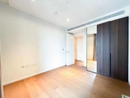 3 Bed Flat, Lillie Square, SW6 - Photo 4
