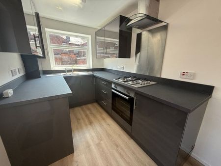 Clifton Street, Latchford, Warrington... - Photo 3